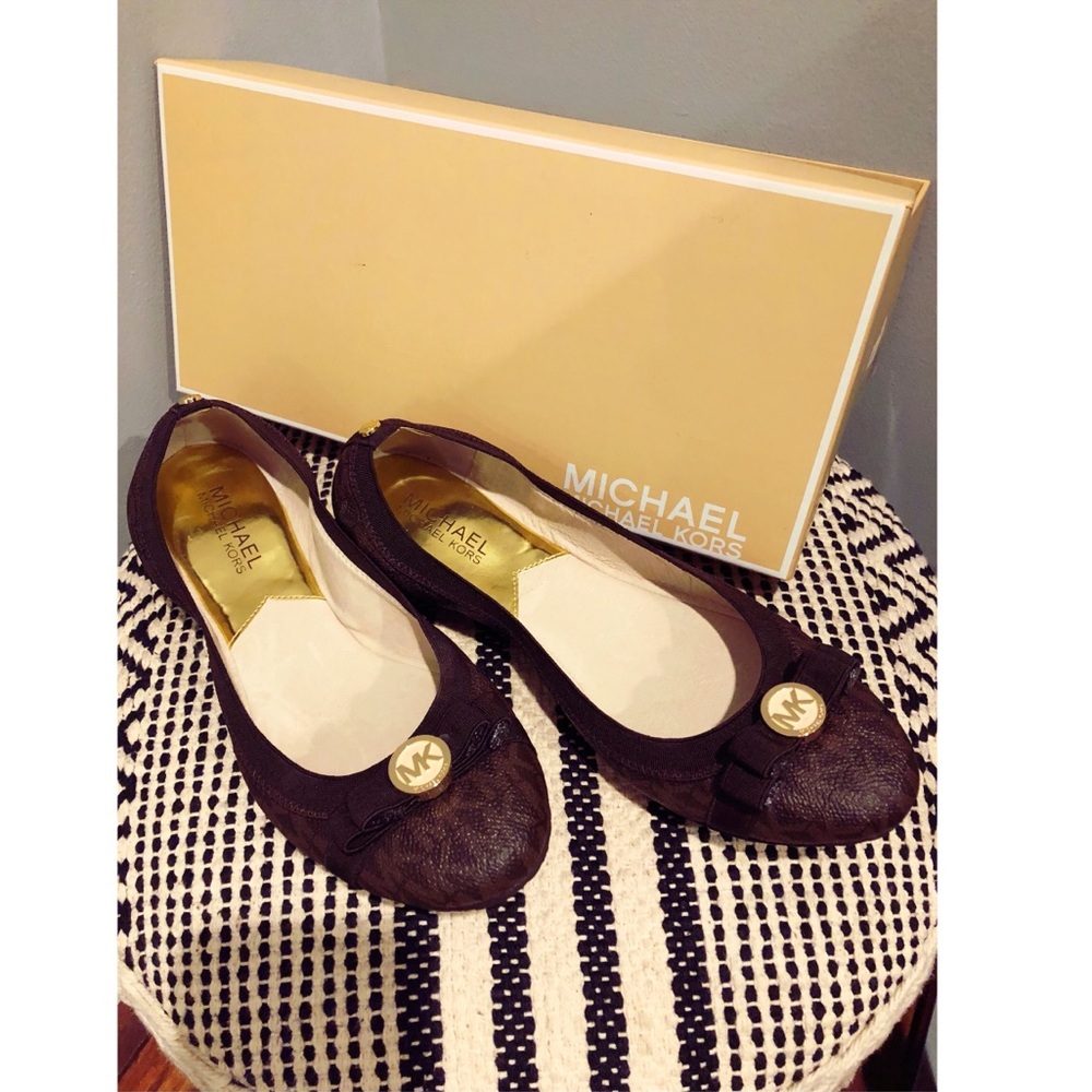 Michael Kors Signature Dixie Flats
